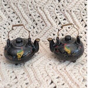 Vintage Japan Rooster Teapot Salt and Pepper Shakers Black Ceramic Wire Handle